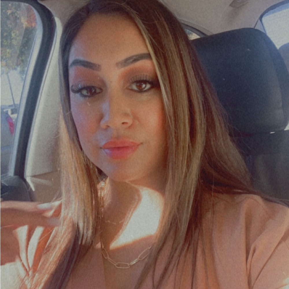 Meet your Posher, Amanda